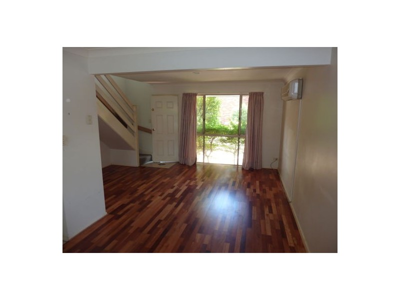 Unit 31 75 Brown Street, Labrador QLD 4215