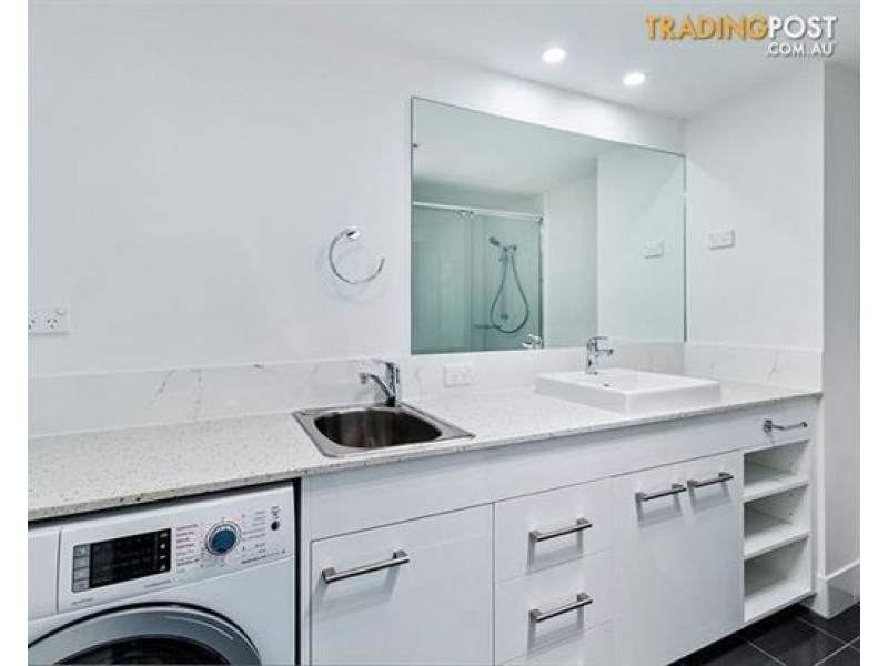 4 21 Mayhew Street, Sherwood QLD 4075