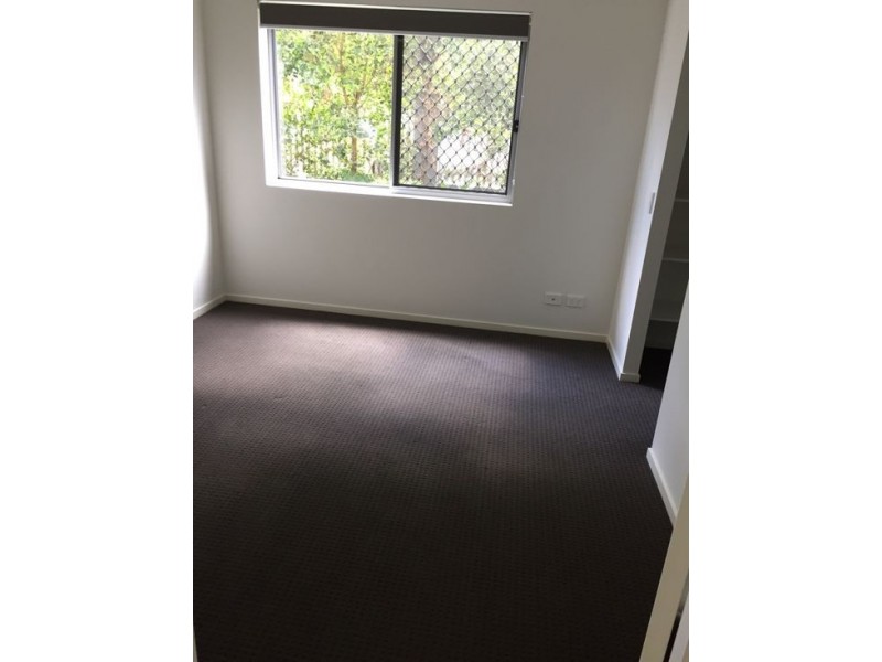 1/15 Lagonda St, Annerley QLD 4103