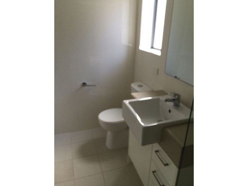 1/15 Lagonda St, Annerley QLD 4103