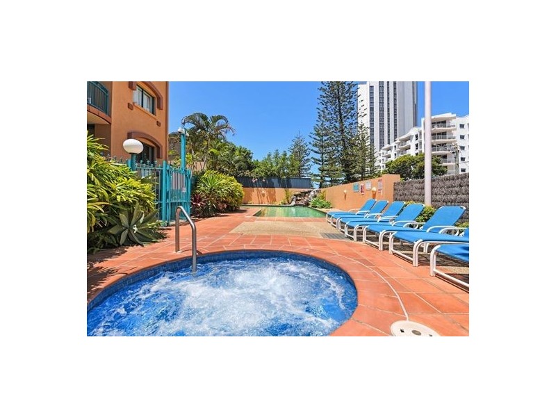 11-17 Philip Avenue, Broadbeach QLD 4218
