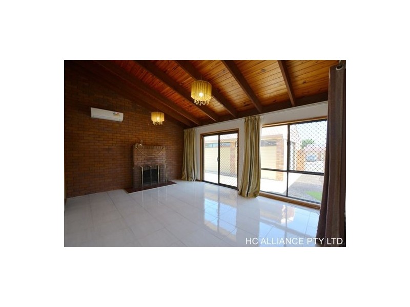 24 Flintstone Street, Sunnybank Hills QLD 4109