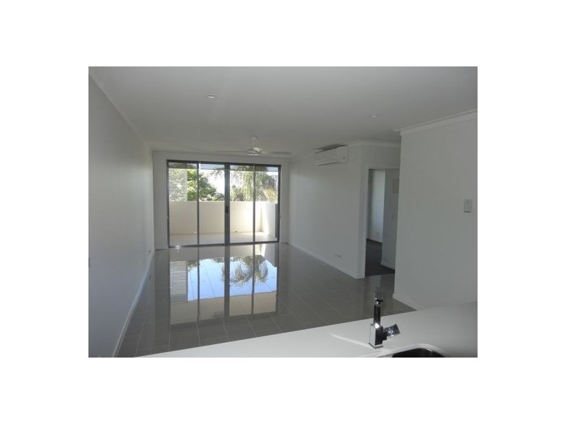 1201/8 Lochaber Street, Dutton Park QLD 4102