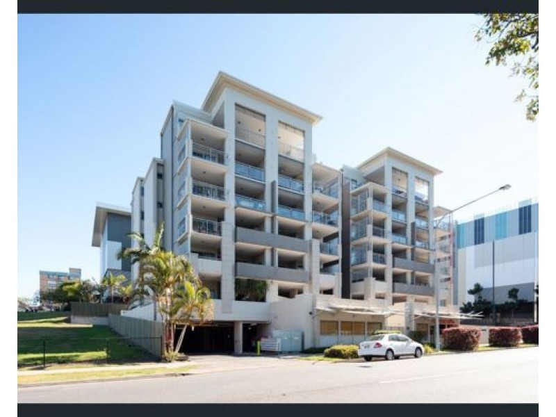 28 Belgrave Road, Indooroopilly QLD 4068