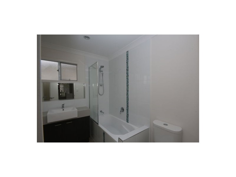 U34/19 Gumtree Crescent, Upper Coomera QLD 4209