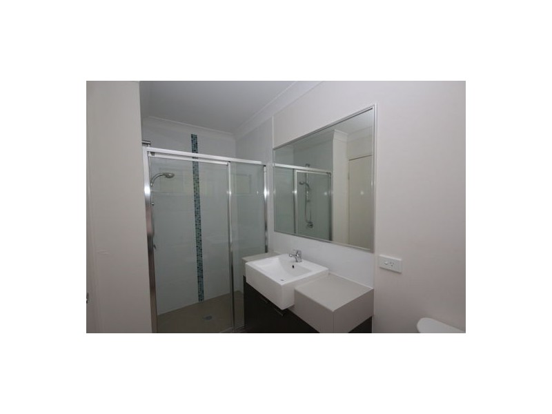 U34/19 Gumtree Crescent, Upper Coomera QLD 4209