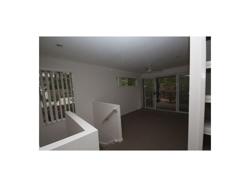 U34/19 Gumtree Crescent, Upper Coomera QLD 4209