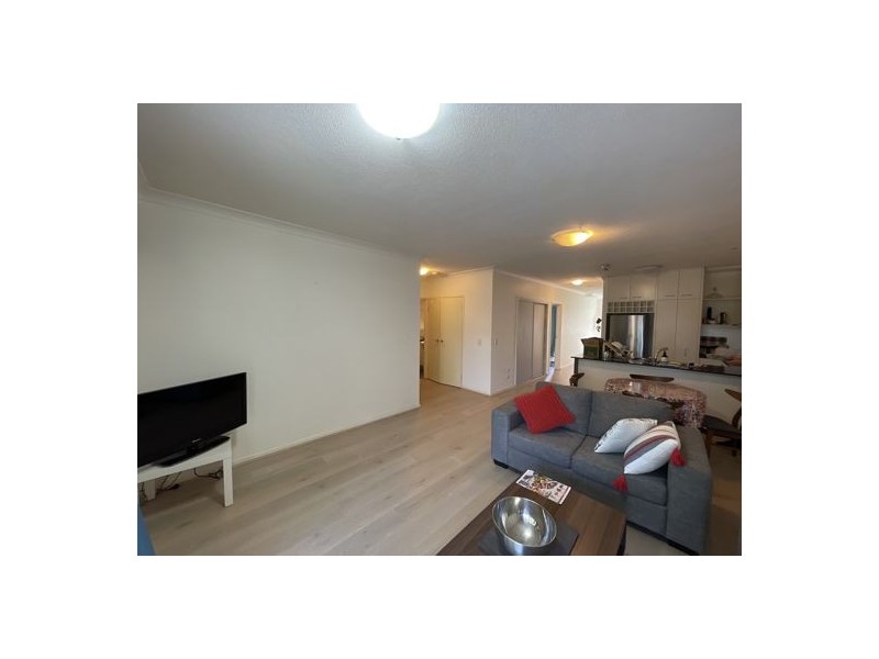 20/2 Geraldton Drive, Varsity Lakes QLD 4227