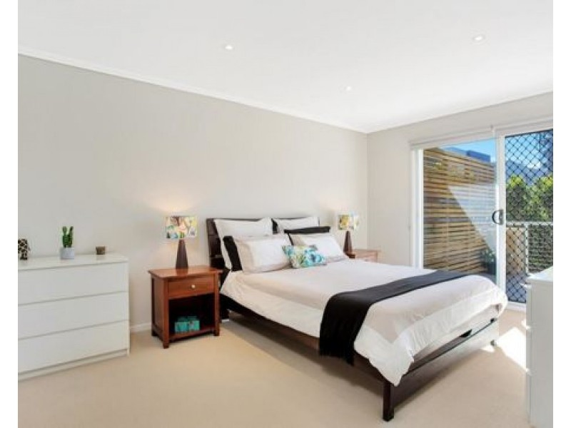 67 Riverwalk Ave, Robina QLD 4226