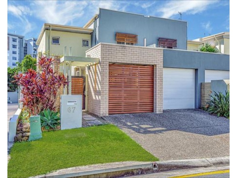 67 Riverwalk Ave, Robina QLD 4226