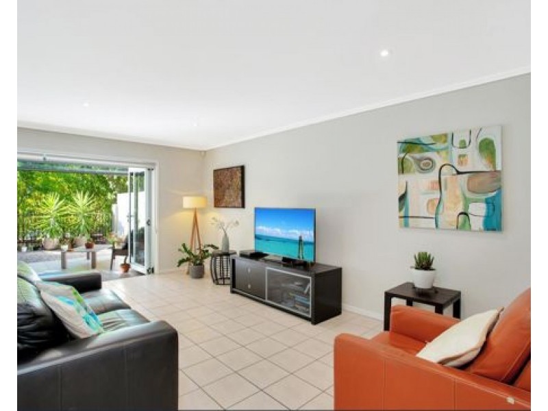 67 Riverwalk Ave, Robina QLD 4226