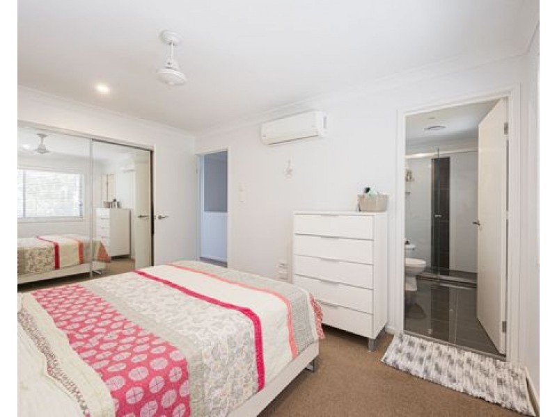 30/30 Taylor Place, Mackenzie QLD 4156