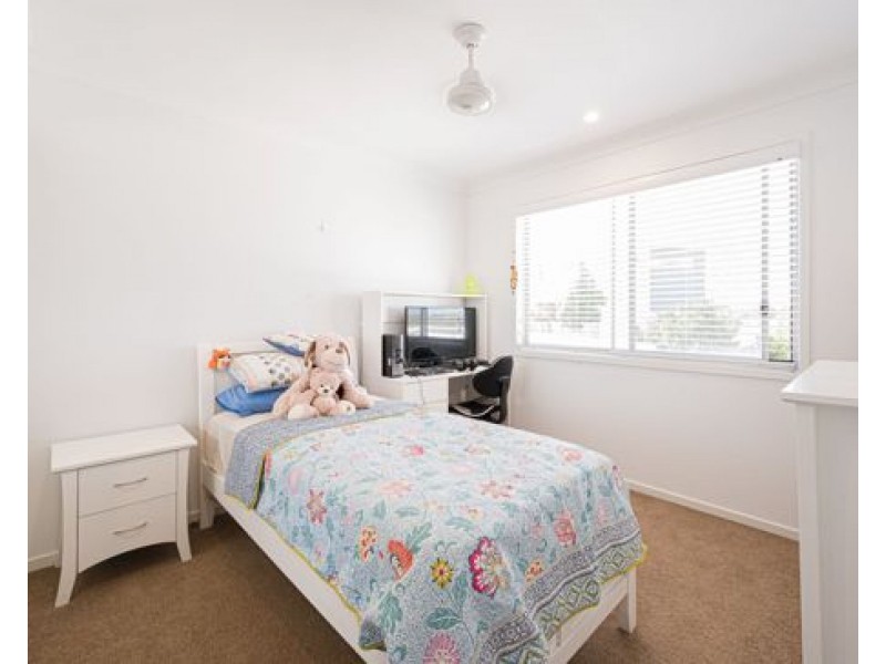 30/30 Taylor Place, Mackenzie QLD 4156