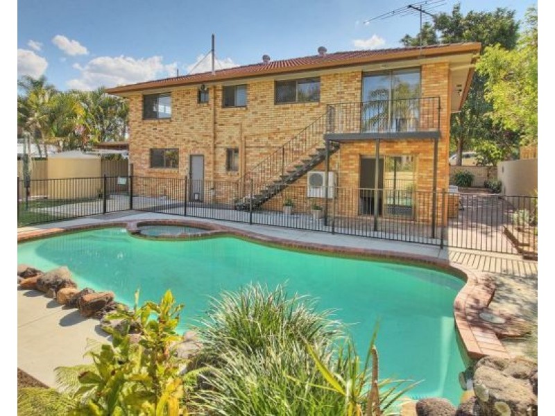 56 Pompadour St, Sunnybank Hills QLD 4109