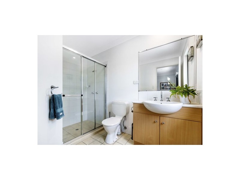 4/18 Geraldton Drive, Varsity Lakes QLD 4227