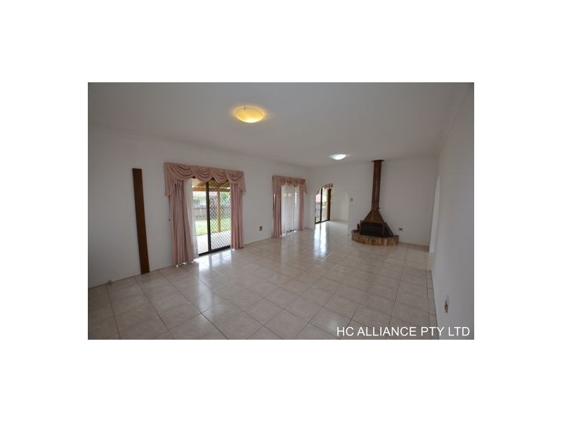 91 Honeywood St, Sunnybank Hills QLD 4109