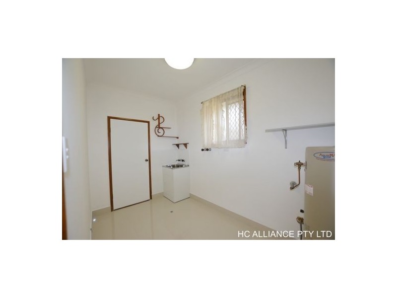 91 Honeywood St, Sunnybank Hills QLD 4109