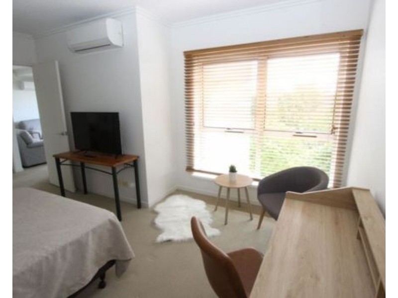 13 1 Arbour Ave, Robina QLD 4226