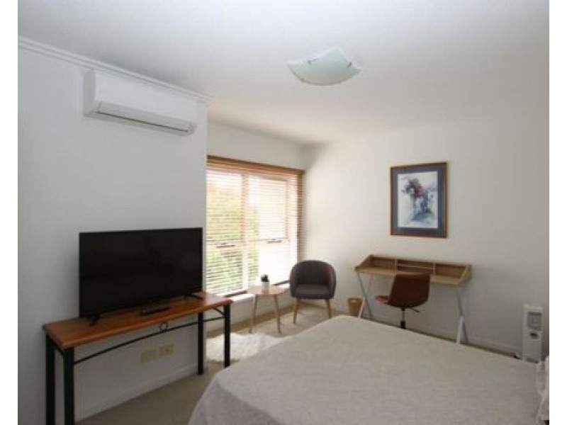 13 1 Arbour Ave, Robina QLD 4226