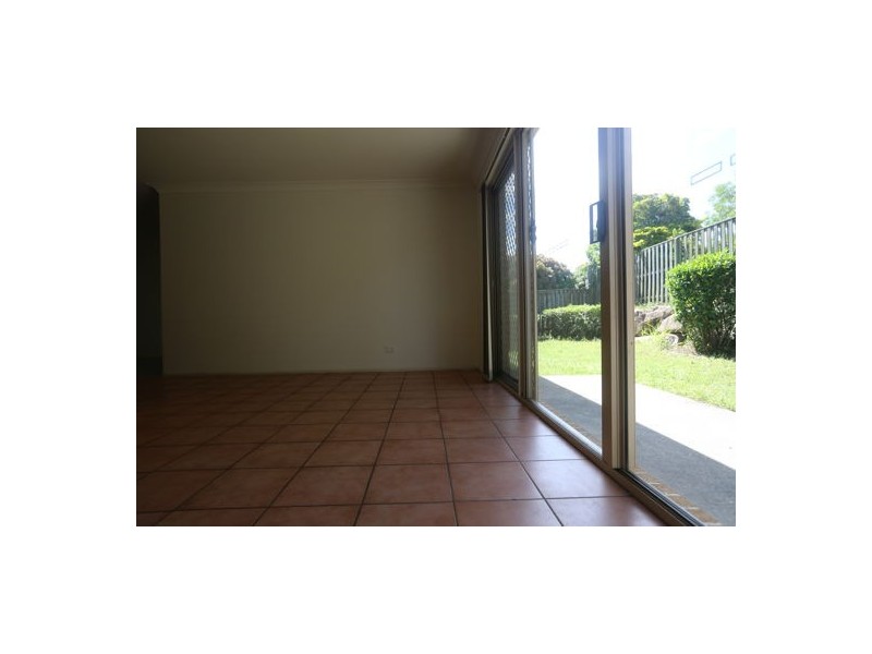 7 8 Manor Street, Eight Mile Plains QLD 4113