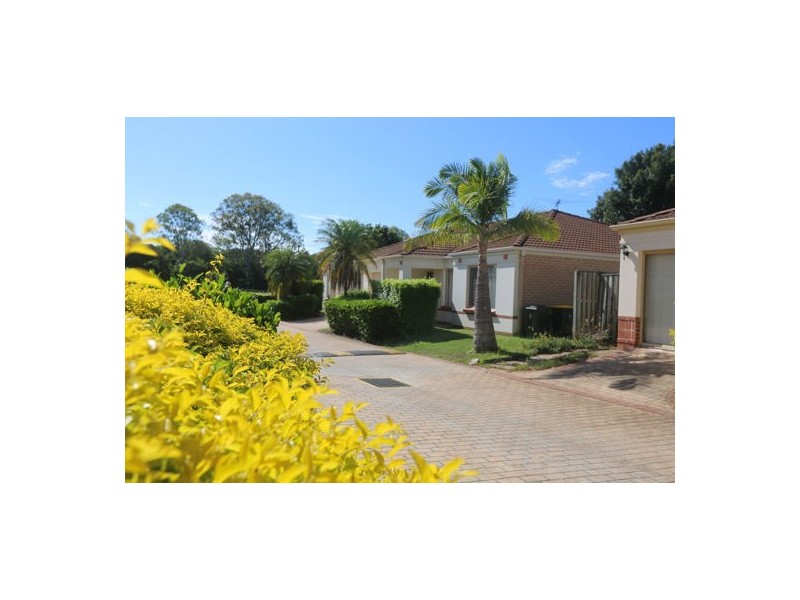 7 8 Manor Street, Eight Mile Plains QLD 4113