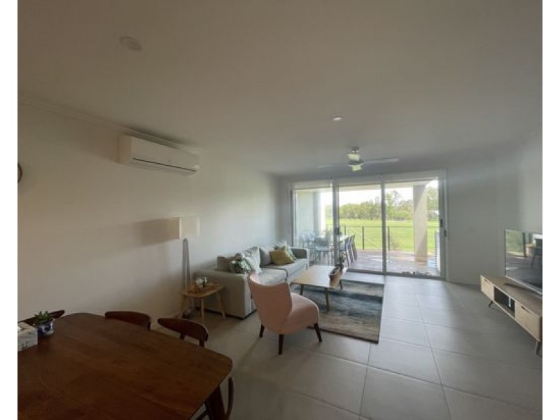 122 Florabella Drive, Robina QLD 4226