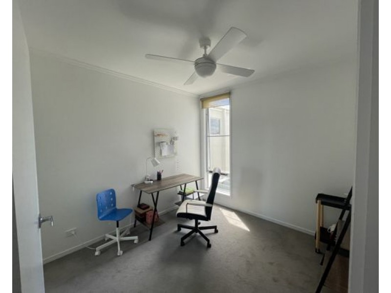 122 Florabella Drive, Robina QLD 4226
