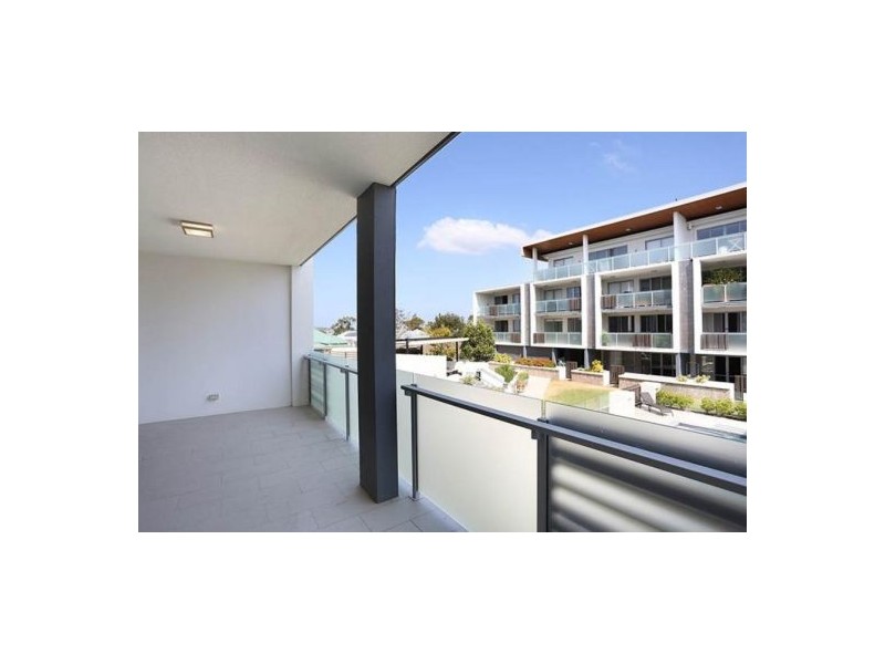 1103/8 Lochaber Street, Dutton Park QLD 4102