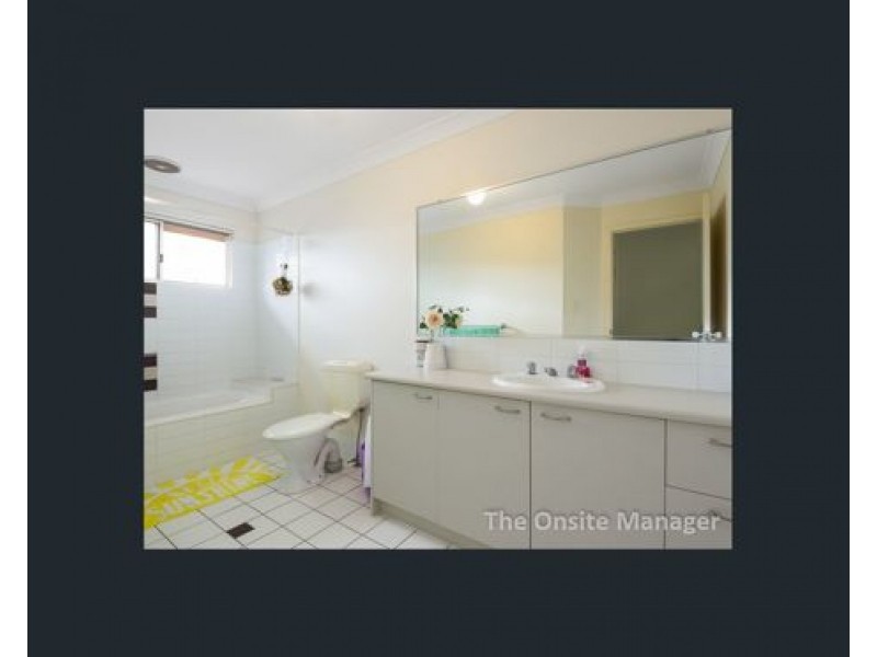 27/8 Earnshaw Street, Calamvale QLD 4116