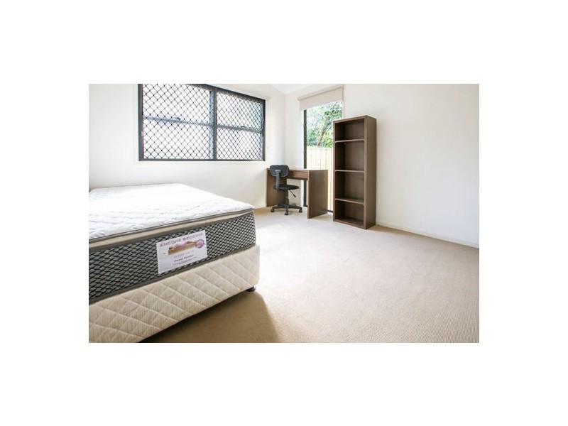 85 Munro street, St Lucia QLD 4067