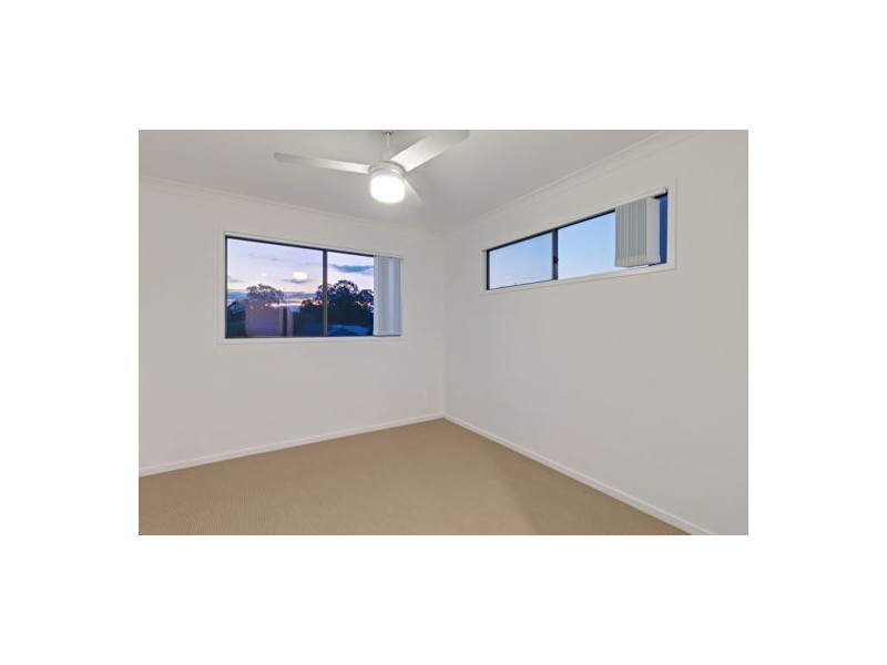 18/11 Thistledome Street, Morayfield QLD 4506