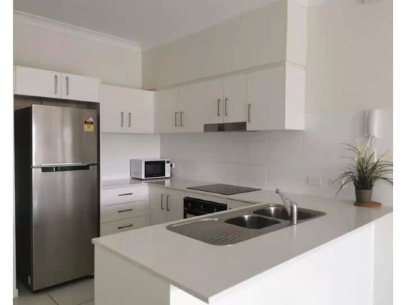 8/75 Springwood Road, Springwood QLD 4127