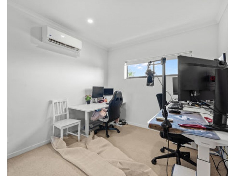 304/5-9 Folkestone Street, Bowen Hills QLD 4006