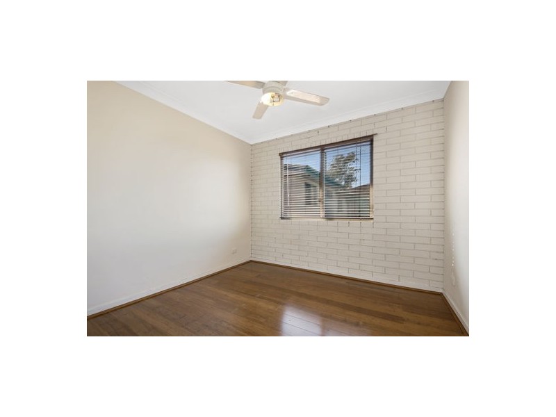 223 Broadwater Road, Mansfield QLD 4122