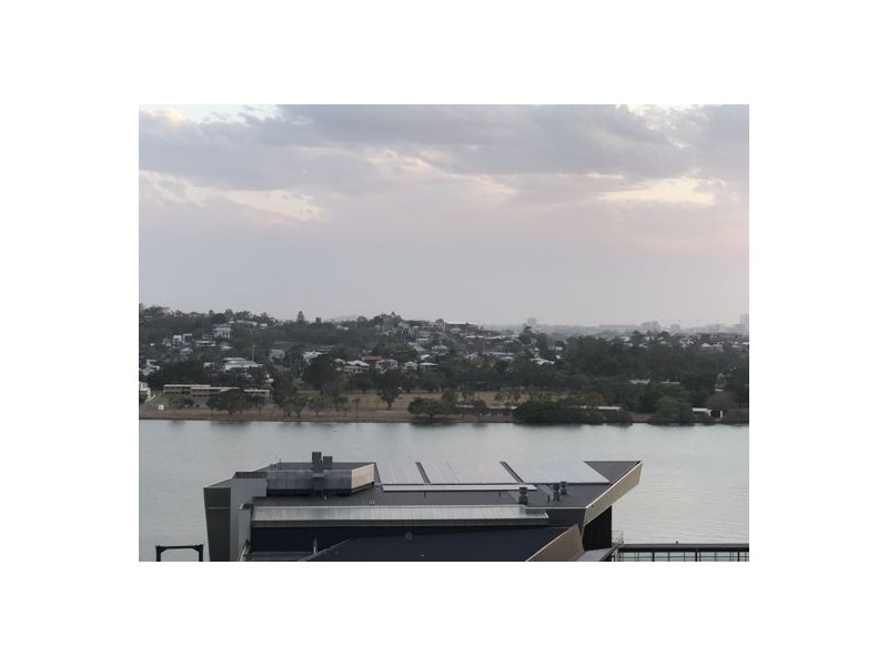 504 35 Hercules street, Hamilton QLD 4007
