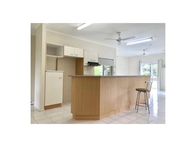 7 Tallow Wood Close, Redlynch QLD 4870
