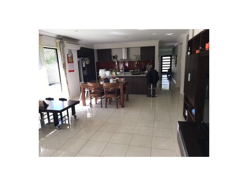 14 Budgerigar Street, Upper Kedron QLD 4055