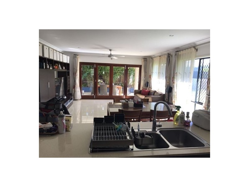 14 Budgerigar Street, Upper Kedron QLD 4055