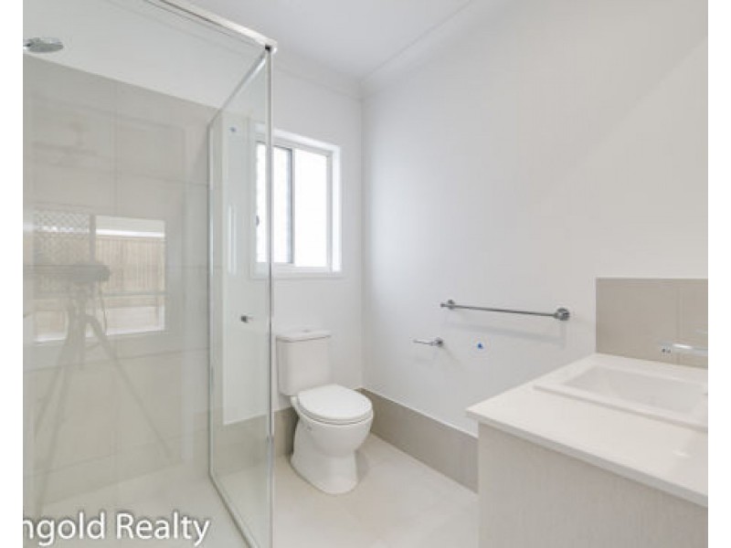 24 Atlantic Place, Pallara QLD 4110