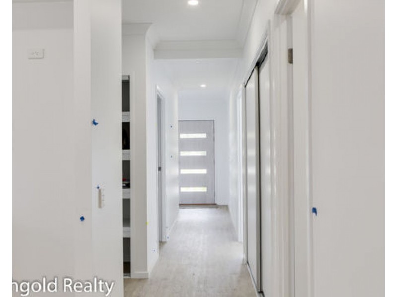 24 Atlantic Place, Pallara QLD 4110