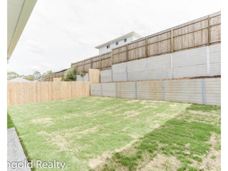 24 Atlantic Place, Pallara QLD 4110