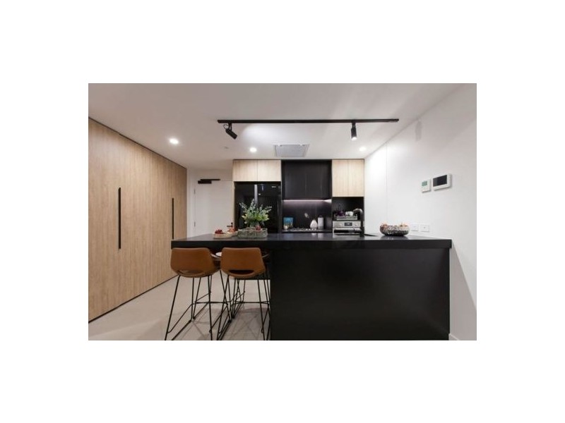 148 148 Logan Rd,, Woolloongabba QLD 4102