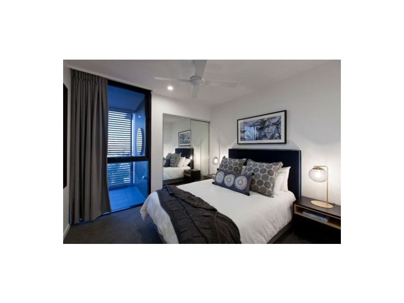 148 148 Logan Rd,, Woolloongabba QLD 4102
