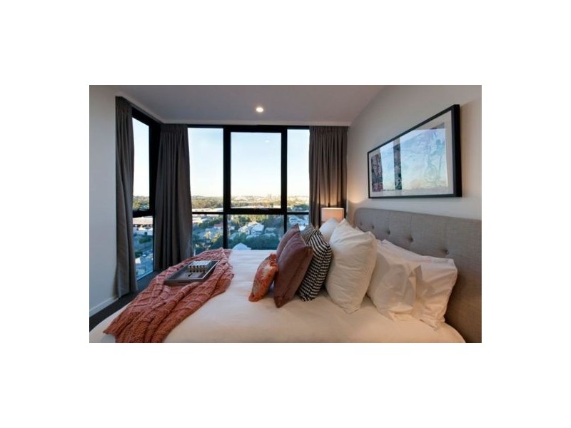 148 148 Logan Rd,, Woolloongabba QLD 4102