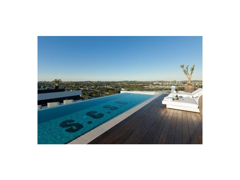 148 148 Logan Rd,, Woolloongabba QLD 4102