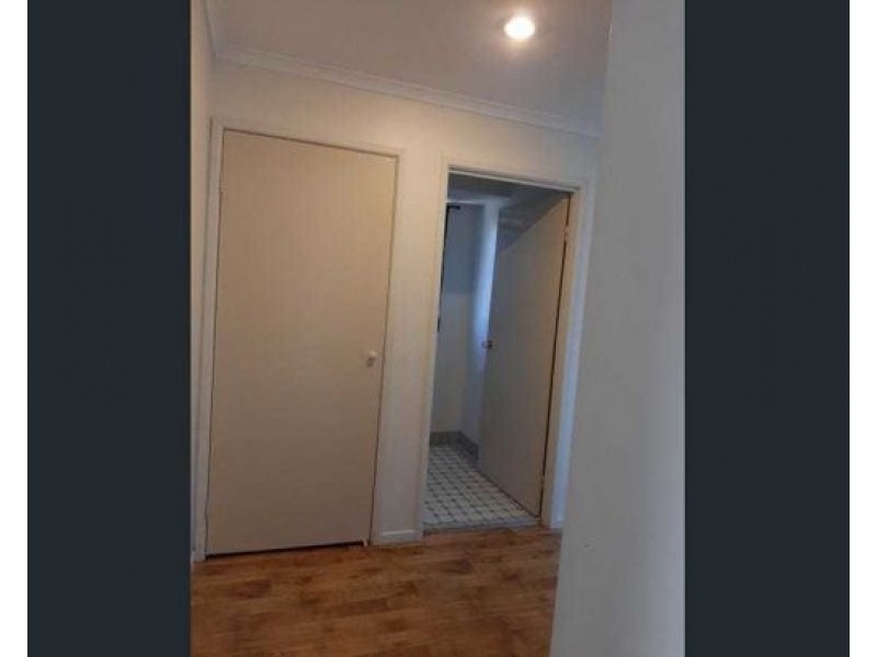 4 – 2 Rosegum Place, Redbank Plains QLD 4301