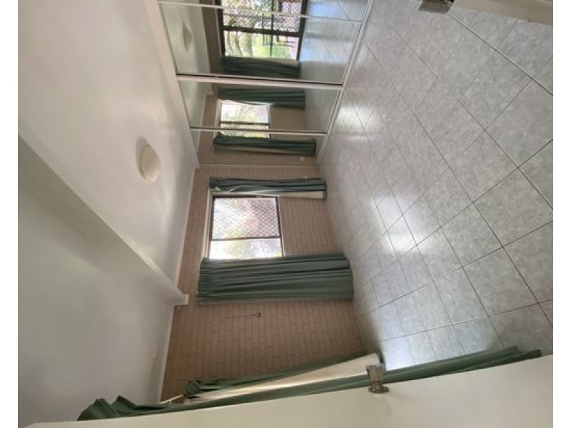 1/32 Cronulla Avenue, Mermaid Beach QLD 4218