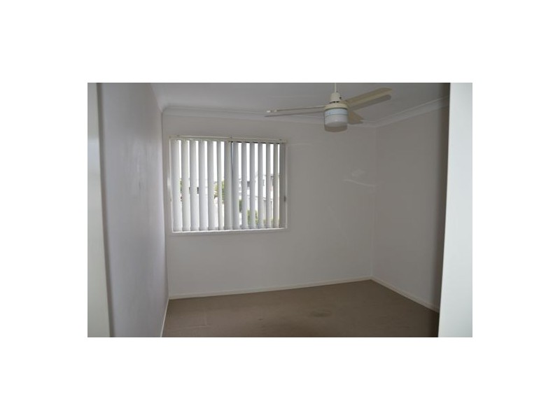 AV/2 Toohey St, Pacific Pines QLD 4211