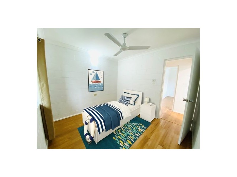 Unit 1 282 Lake Street, Cairns North QLD 4870