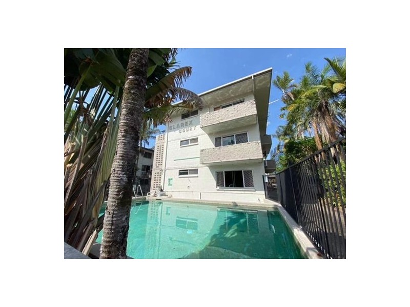 Unit 1 282 Lake Street, Cairns North QLD 4870